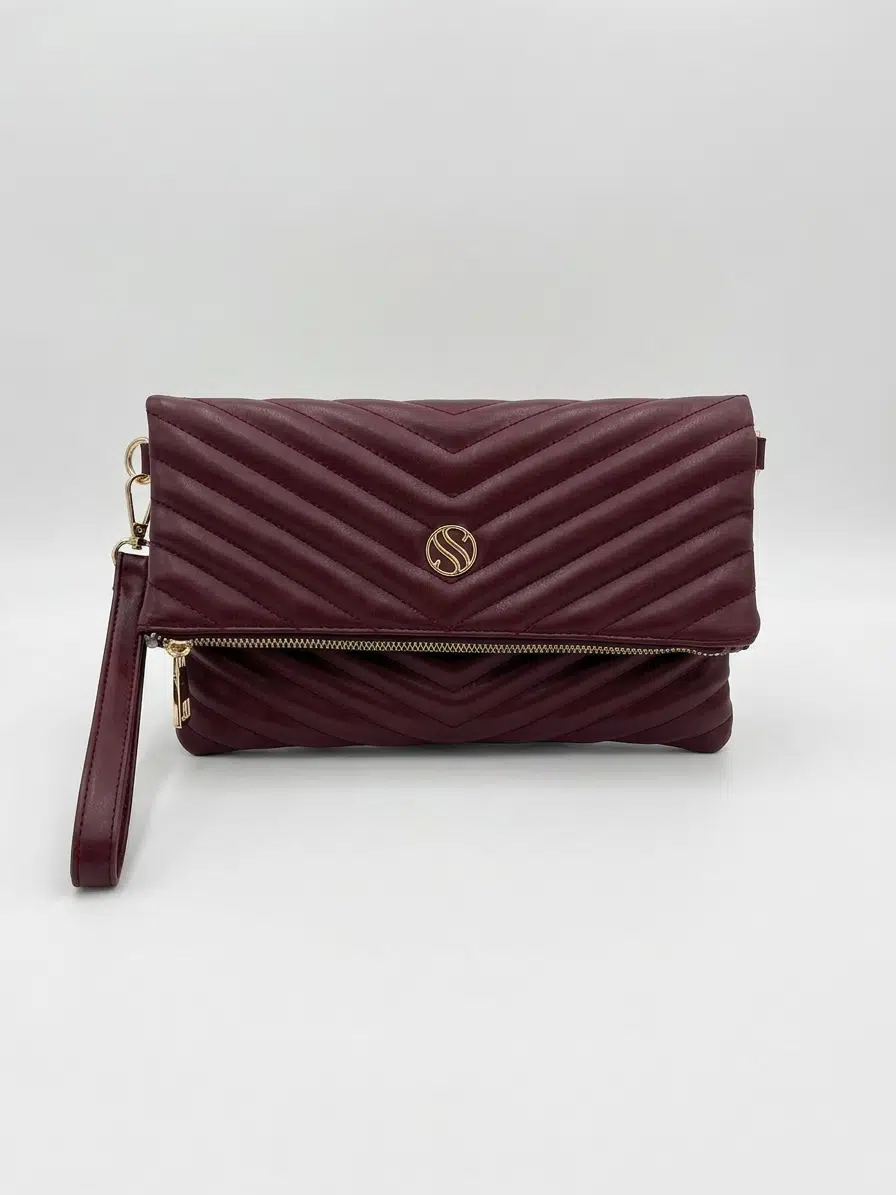 Kadın Suni Deri Kapitone Desenli Çapraz Askılı Mıknatıslı ve Fermuarlı Portföy Çanta S-1391 - bordo